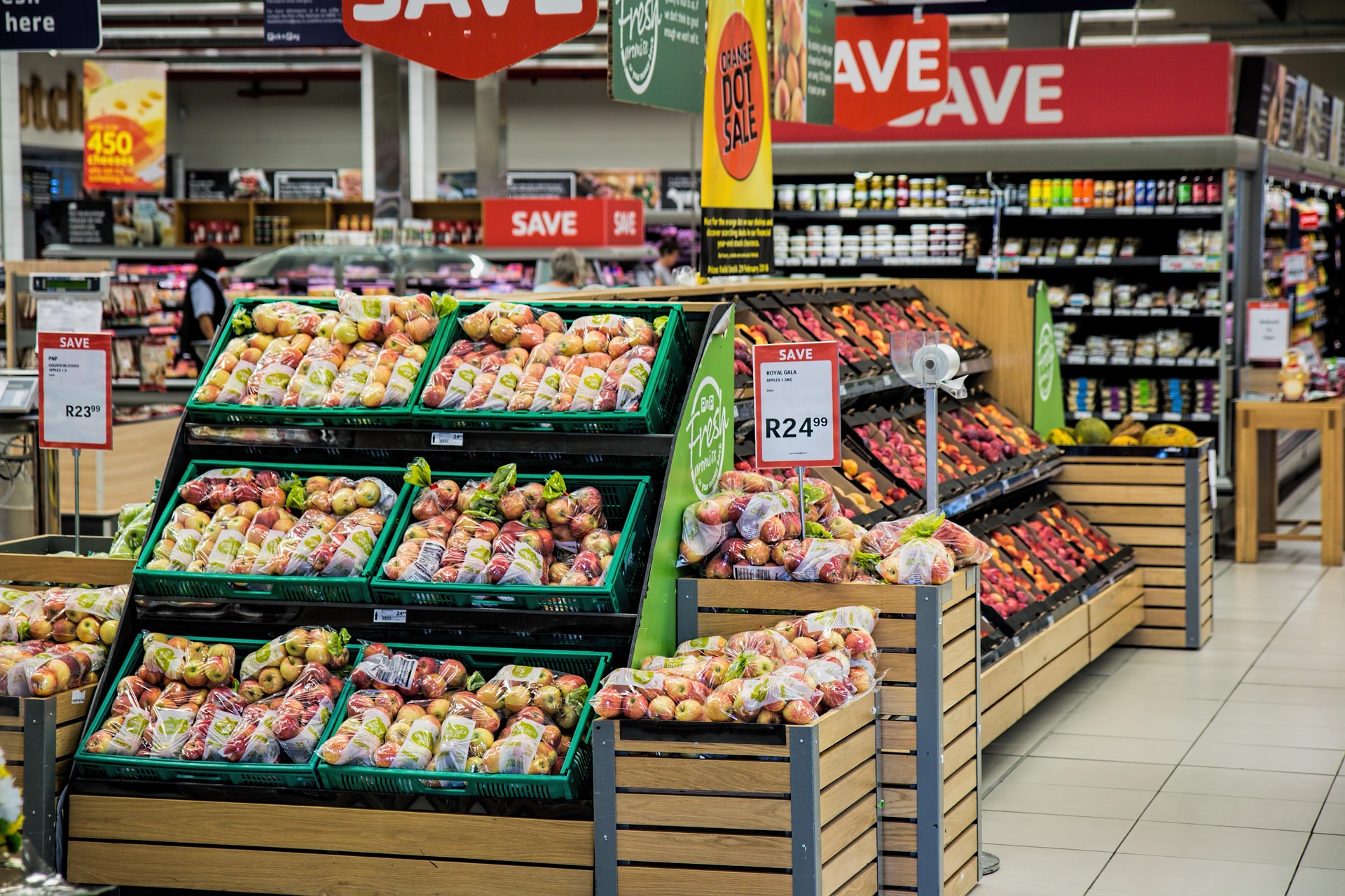 Produce aisle in a grocery store